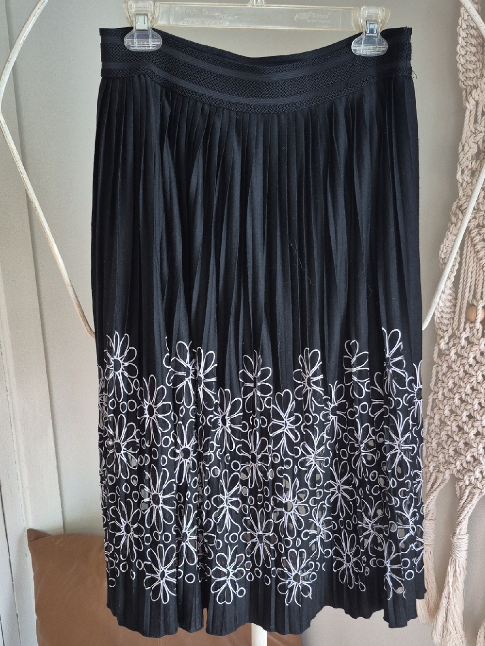 Women’s Black Pleated Skirt with White Floral Embroidery